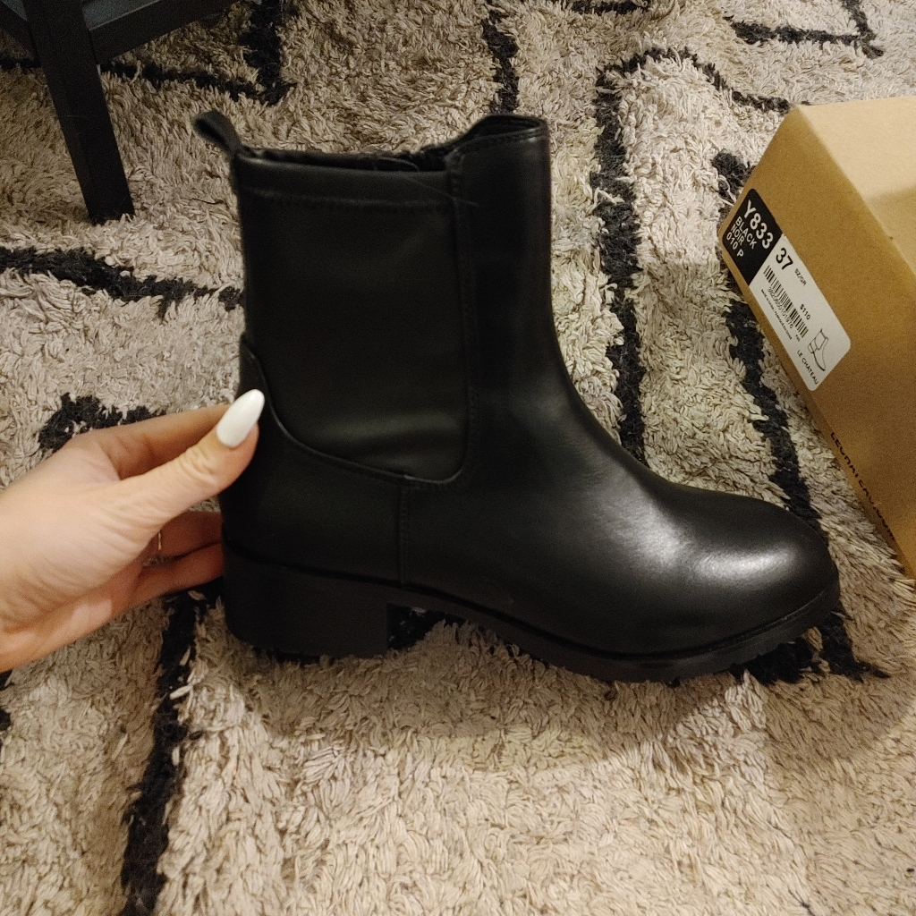 Unlined Boot